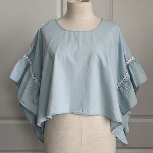 BCBGeneration Top Cropped Ruffled Short Sleeve White Eyelet Chambray Blue L NWT